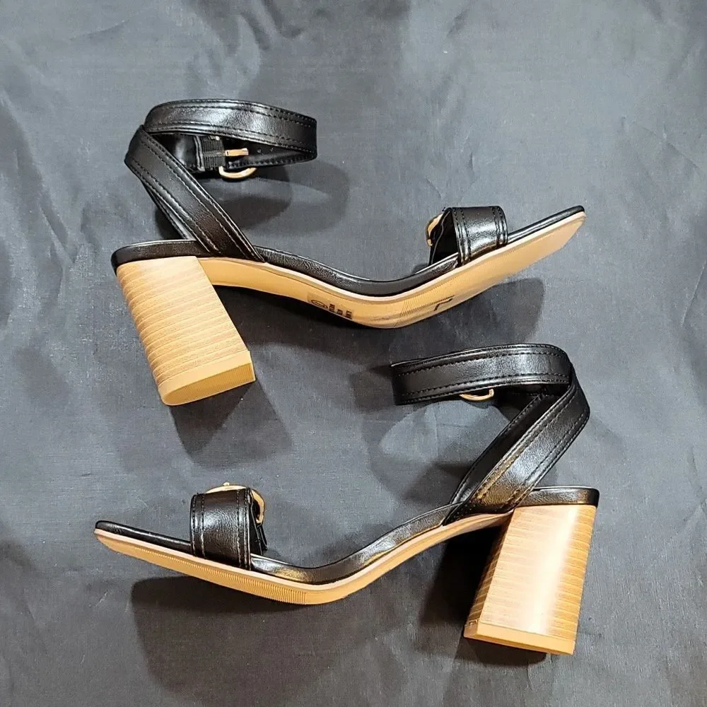 NEW SODA Square Open Toe Metal Buckle Sandals Satacked Low Heel SANDAL
